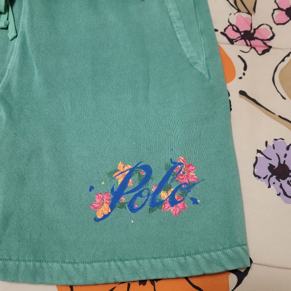Polo Ralph Lauren Shorts - Picture 2 of 5